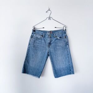 Vintage VTG Y2K Old Navy Low Waist Light Wash Bermuda Knee Length Jean Shorts